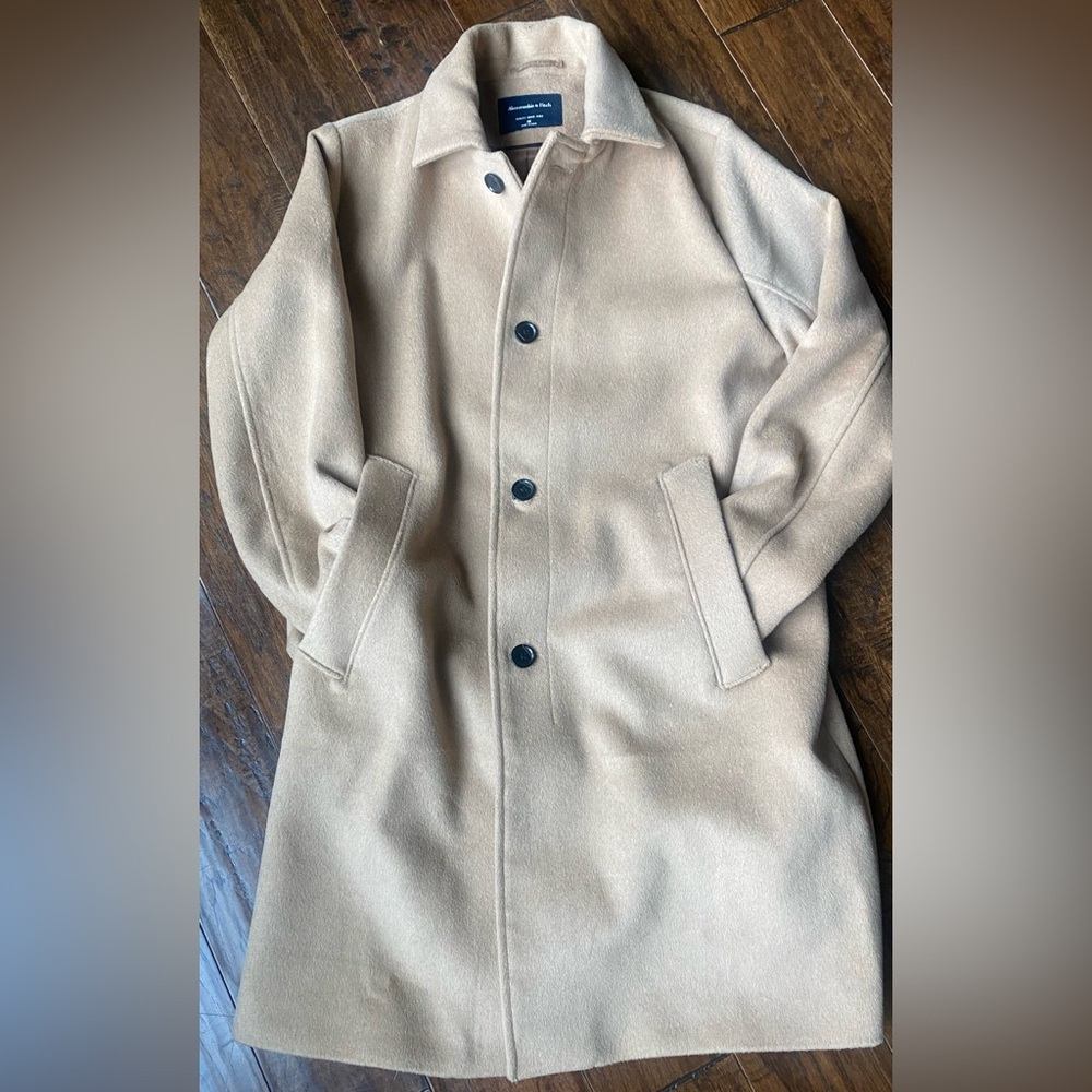 Abercrombie & Fitch Camel Wool Peacoat